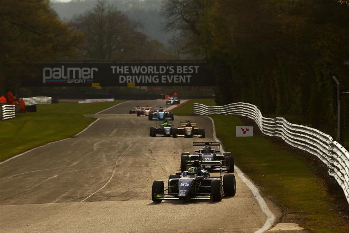 Ahmed claims historic British F3 treble at Oulton Park