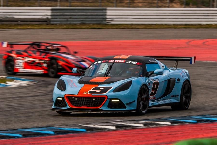 French contenders win first rounds of Lotus Cup Europe