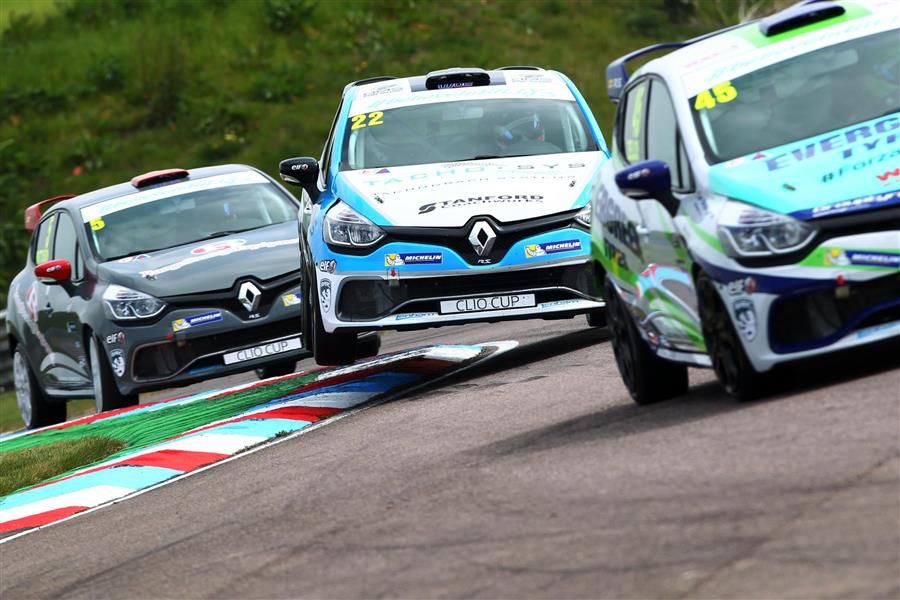 Nicolas Hamilton makes Clio Cup return with WDE Motorsport
