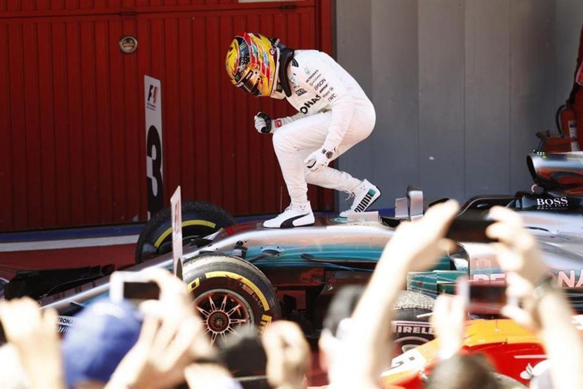 Hamilton wins Spanish Grand Prix