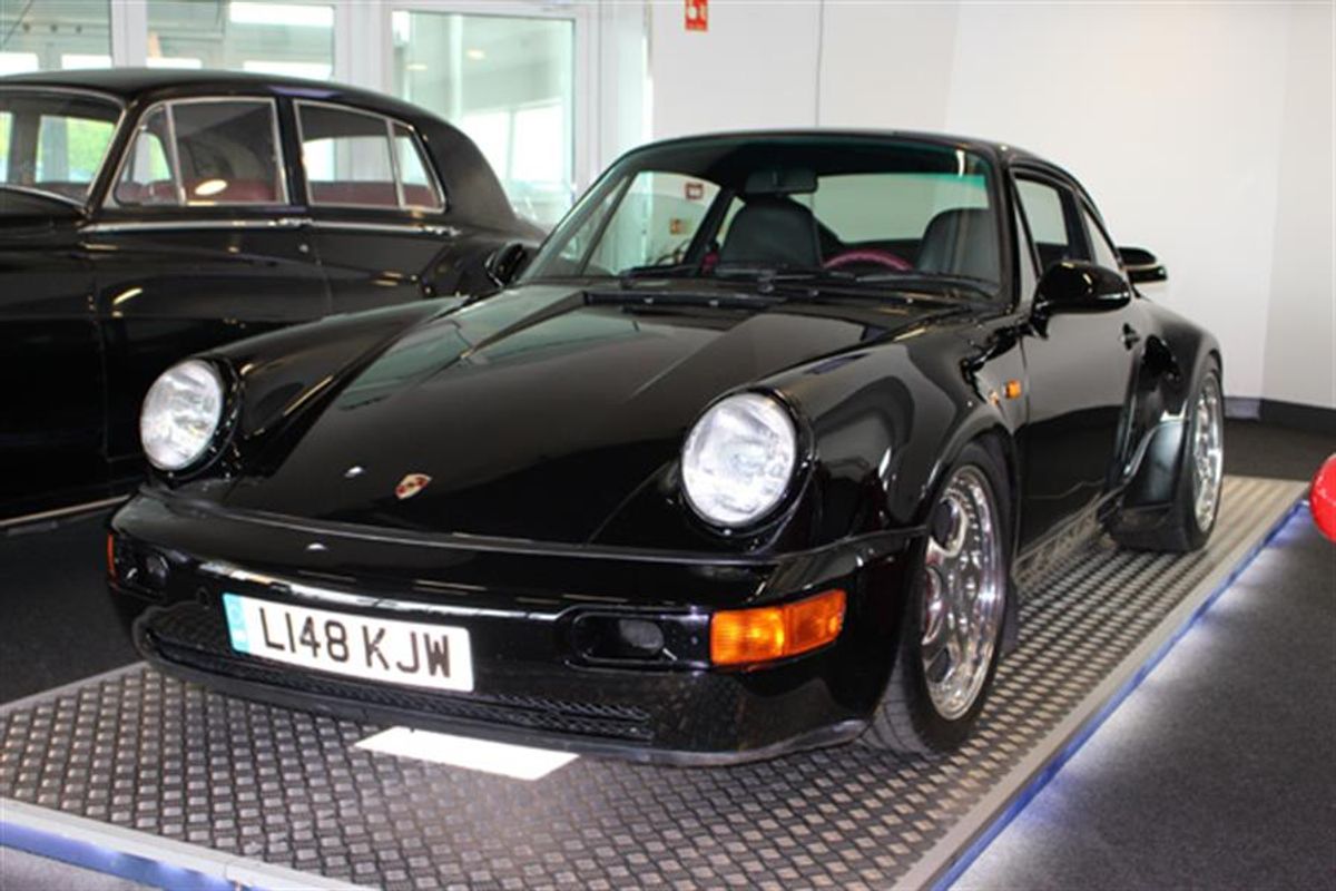 Porsche 911 Turbo S Leichtbau breaks half million barrier at Silverstone's May Sale, results