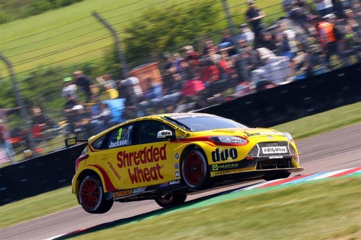 Shredded Wheat Racing with DUO heads North for Oulton BTCC challenge