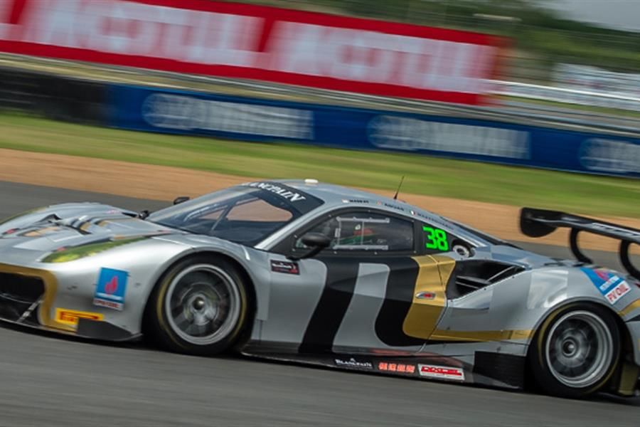Mastronardi and Aguas claim Race 1 spoils at Buriram Blancpain GT Asia
