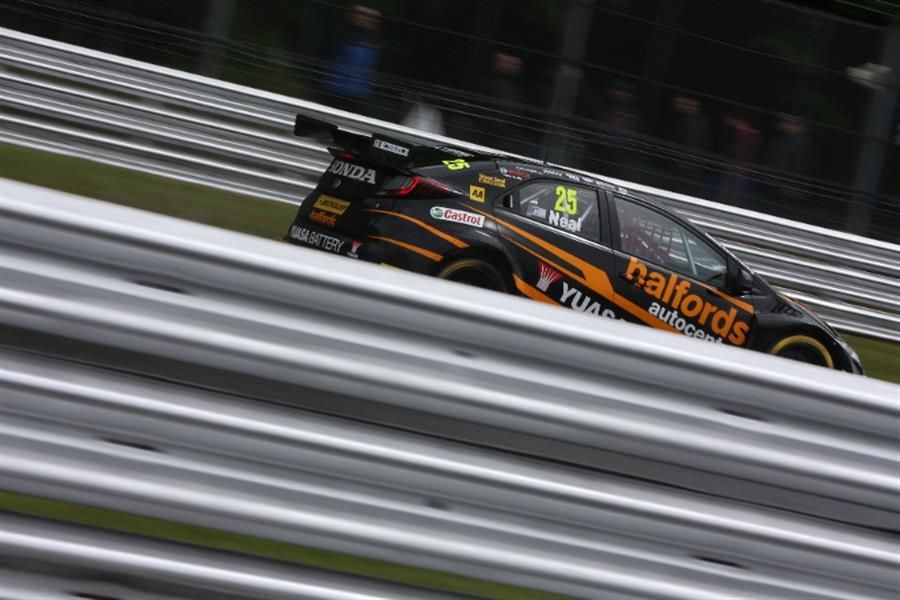 Triple BTCC champ Matt takes second successive pole position