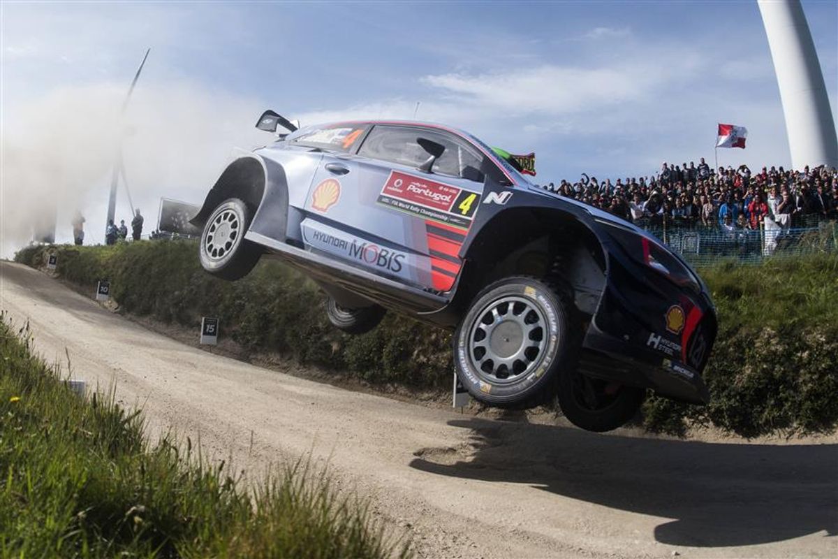  Ogier seals fifth Vodafone Rally de Portugal victory