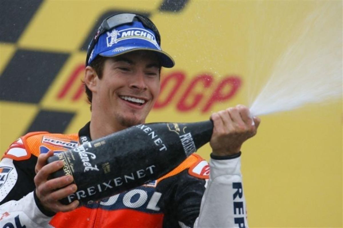 Ex-MotoGP champion Nicky Hayden dies