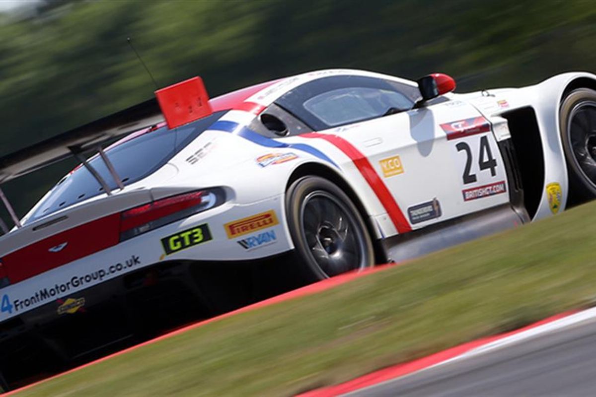 Mitchell and Keen share Snetterton GT3 poles