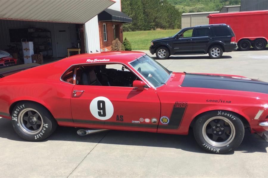 NASCAR Champs Take On 33 Indy 500 Veterans In Indy Legends Charity Pro Am