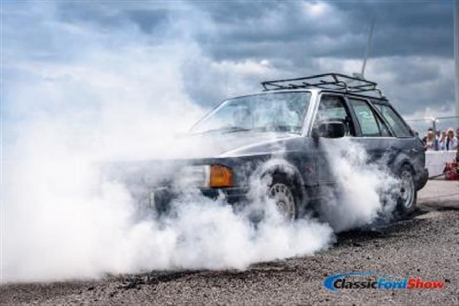 Fords as far as the eye could see at Classic Ford Show