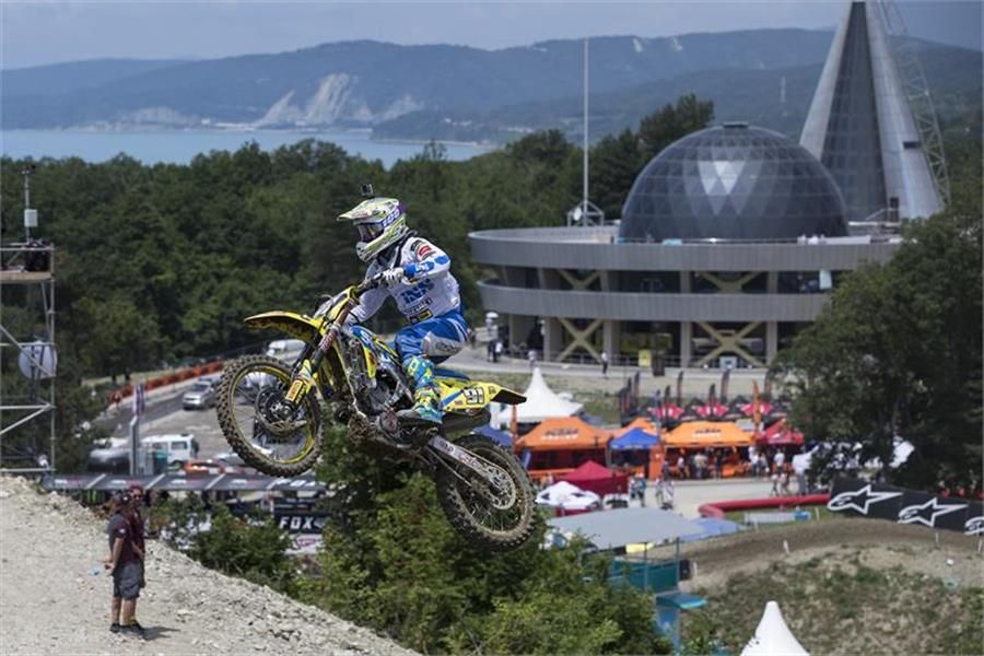 Seewer wins Russian MX2 Qualifier with Suzuki RM-Z250
