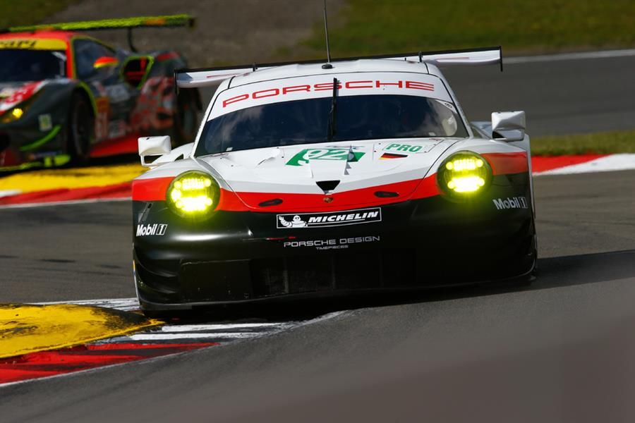 First pole in the WEC for the new Porsche 911 RSR