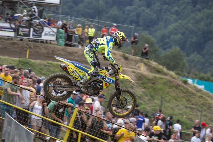Bas Vaessen top Suzuki rider in Czech Republic MX