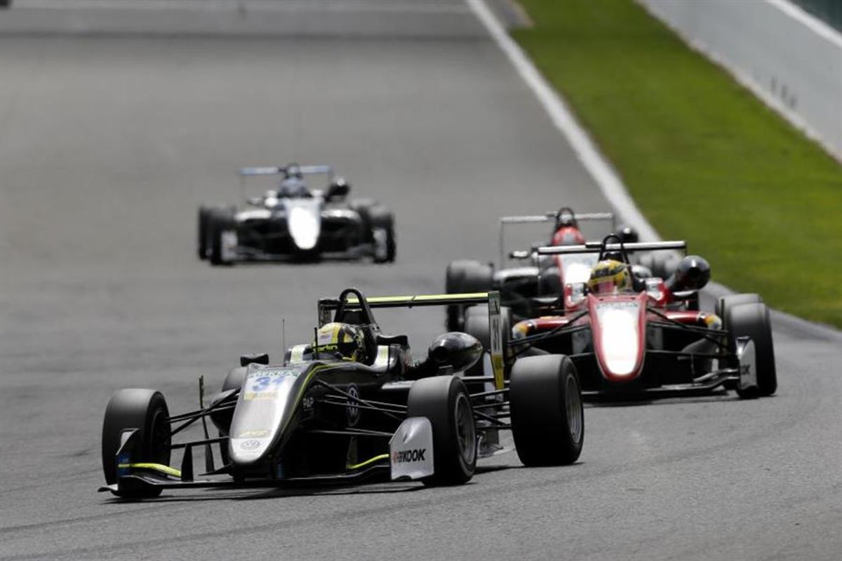 Lights to flag victory for Lando Norris in Spa F3 Race 1