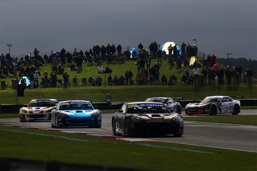 Maiden Ginetta GT4 victory for Declan Jones at Snetterton