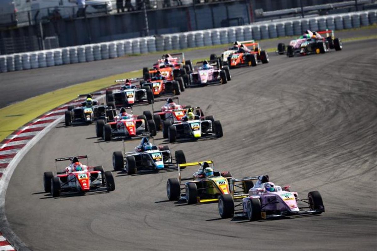 Drugovich celebrates fourth ADAC Formula 4 win of the season