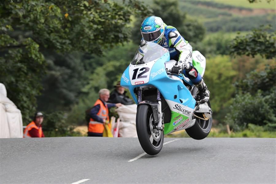 Dean Harrison and Silicone Engineering Racing target Classic TT success