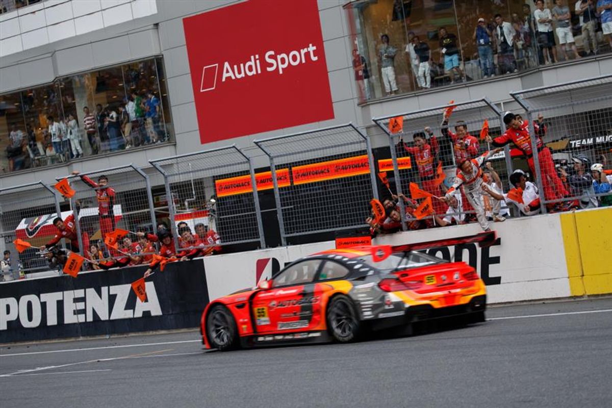 Super GT racer Walkinshaw stars at Fuji with maiden GT300 win