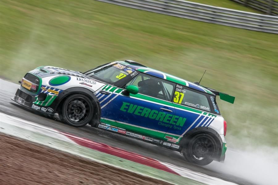 Rob Smith chasing Mini Challenge home success at Oulton Park