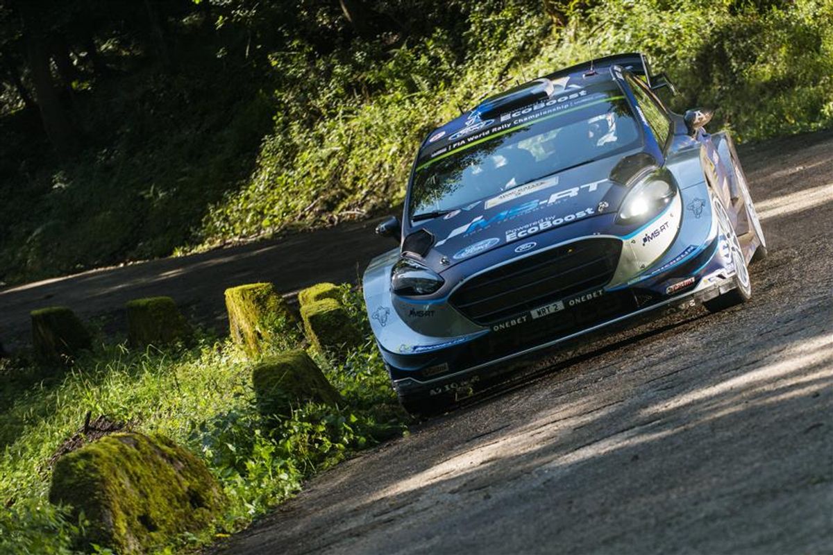 Neuville retires from Rallye Deutschland to boost Ogier as Tanak leads race