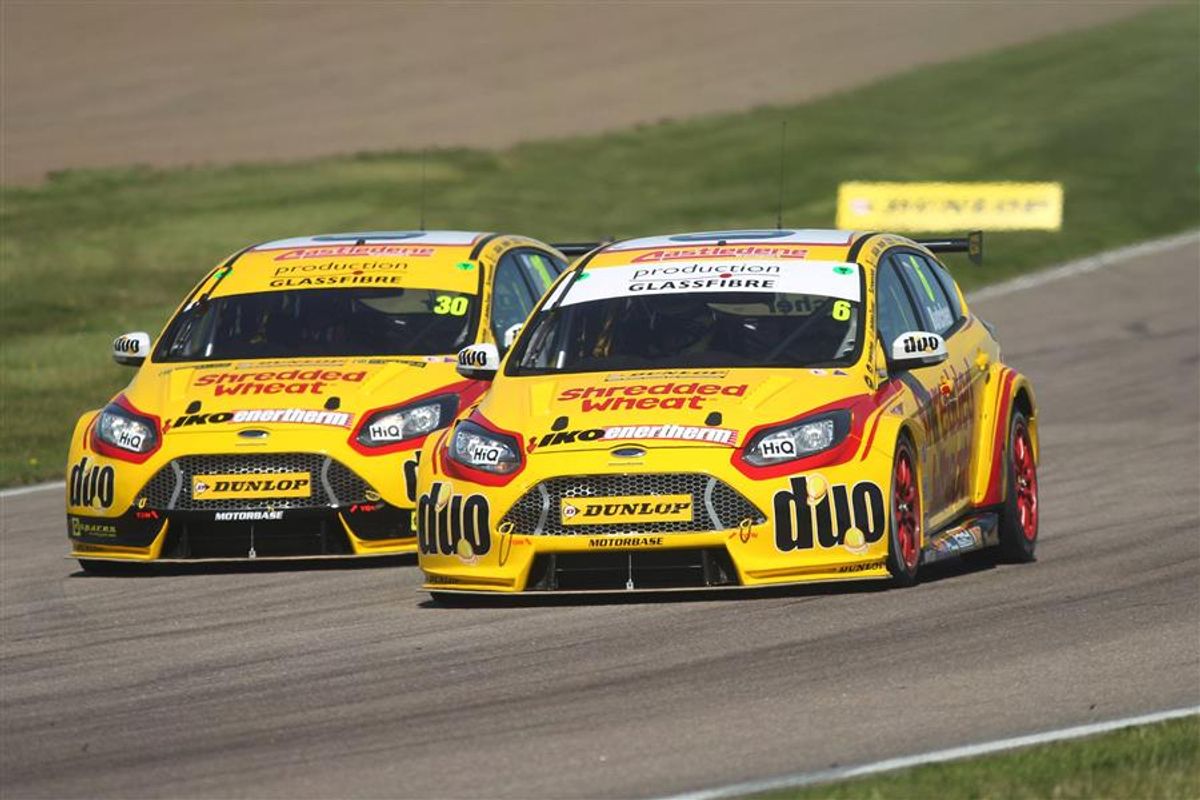 Shredded Wheat Racing with DUO takes back BTCC Independent lead at Rockingham