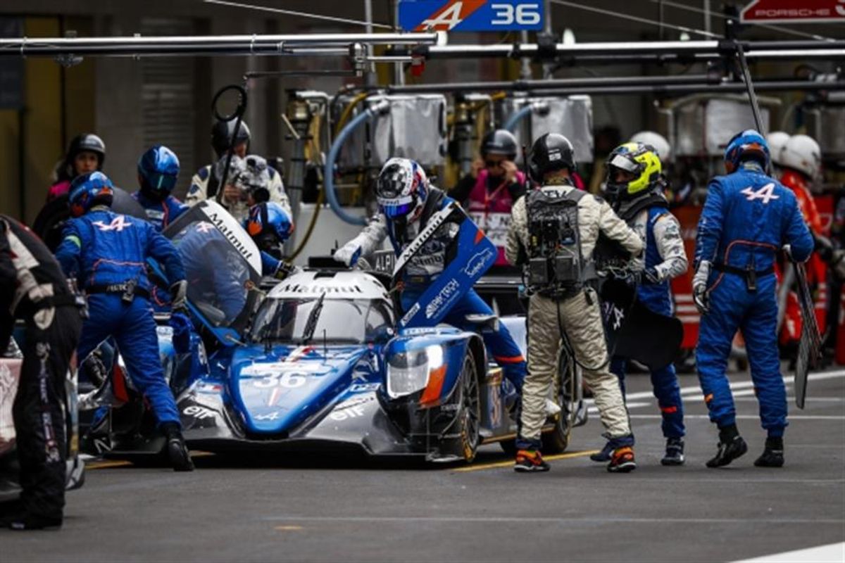Signatech Alpine makes successful WEC return to action