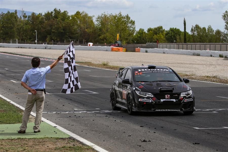 Synchro Motorsport on top of the podium in Barcelona Creventic 24H A3