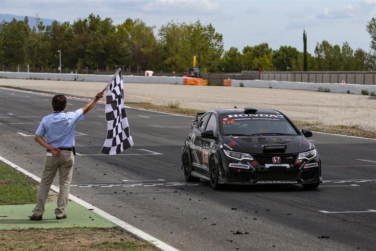 Synchro Motorsport on top of the podium in Barcelona Creventic 24H A3