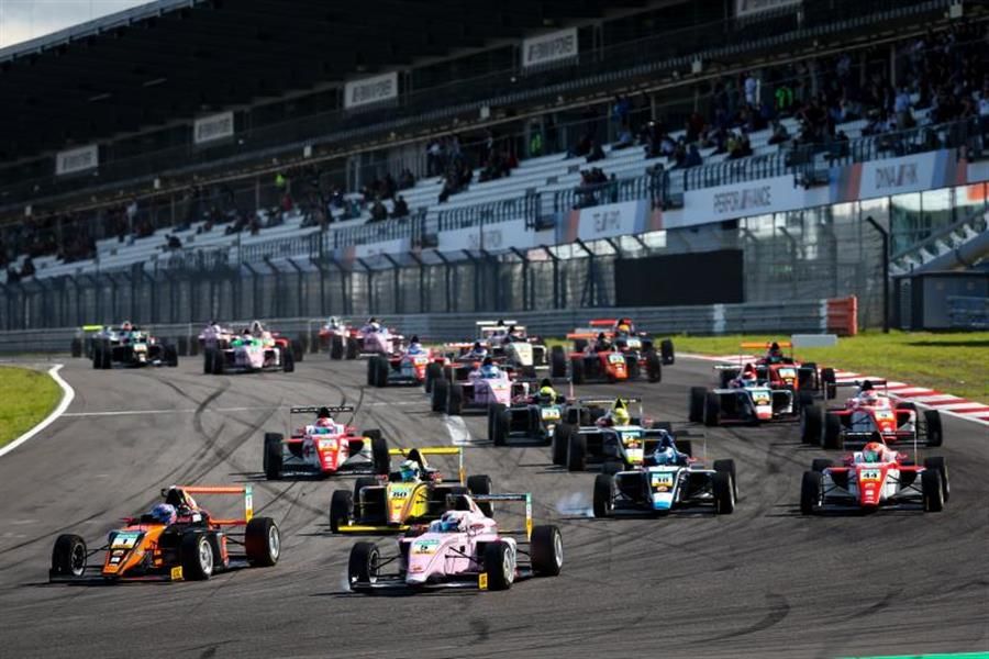 ADAC Formula 4 at the Sachsenring in run-up to the finale