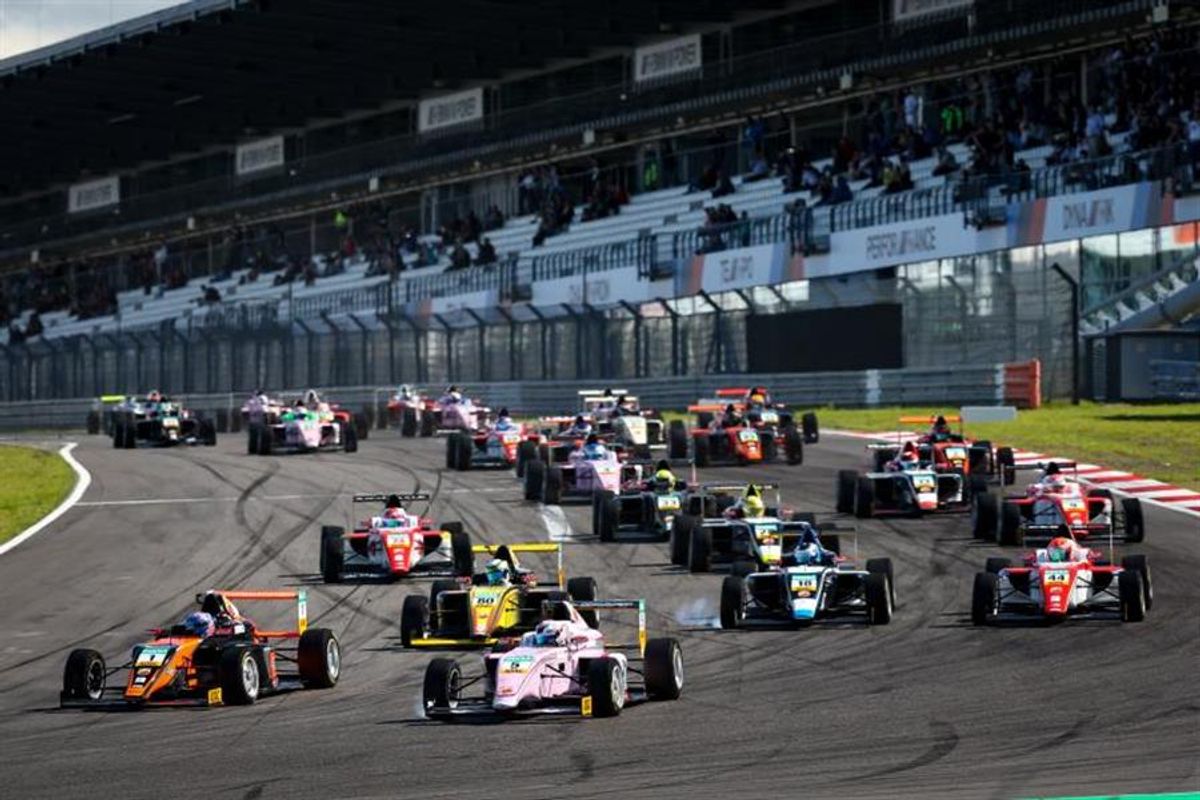 ADAC Formula 4 at the Sachsenring in run-up to the finale