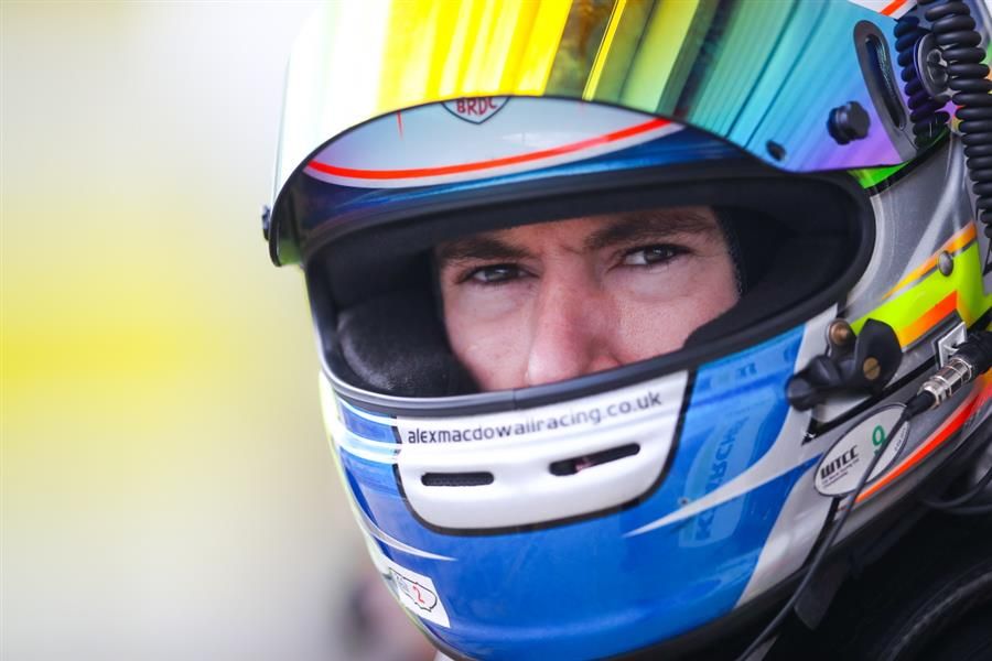 ADAC GT Masters season concludes with frustrating finale for MacDowell