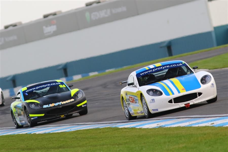 Richardson Racing secures second in Ginetta GT5 finale
