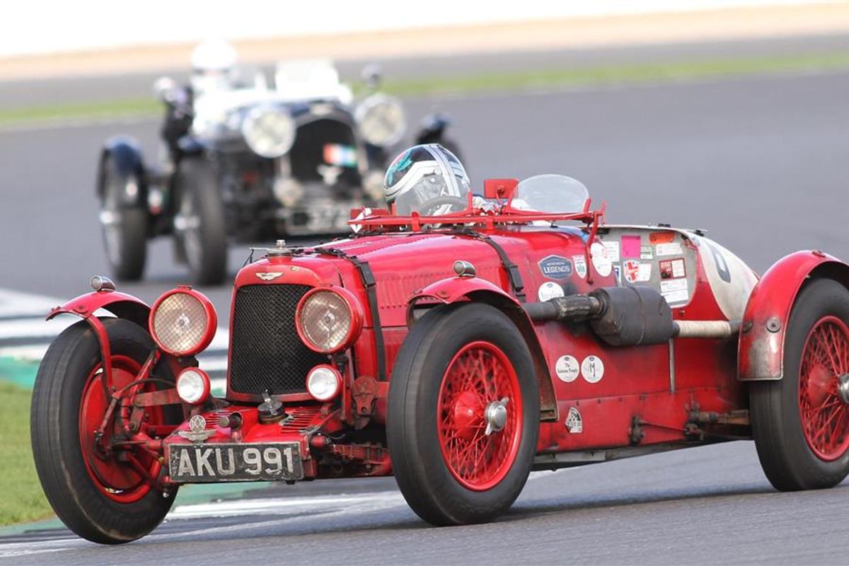 AMOC Racing Season Ends in Style at Silverstone