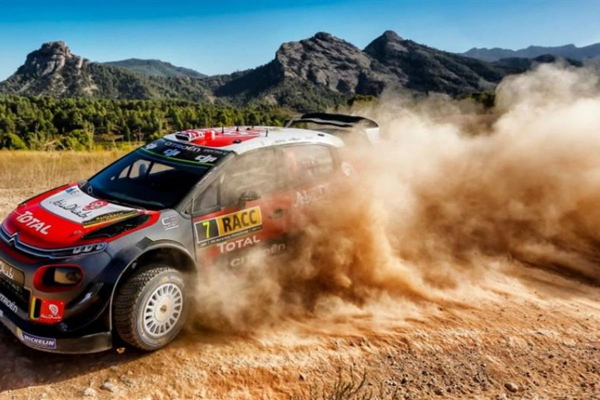 Kris Meeke survives a dramatic afternoon to lead Rally Spain