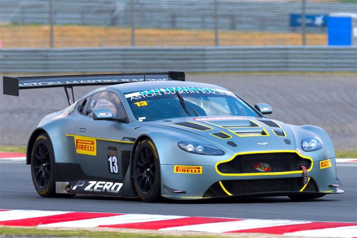 Aston Martin dominates at Kyalami