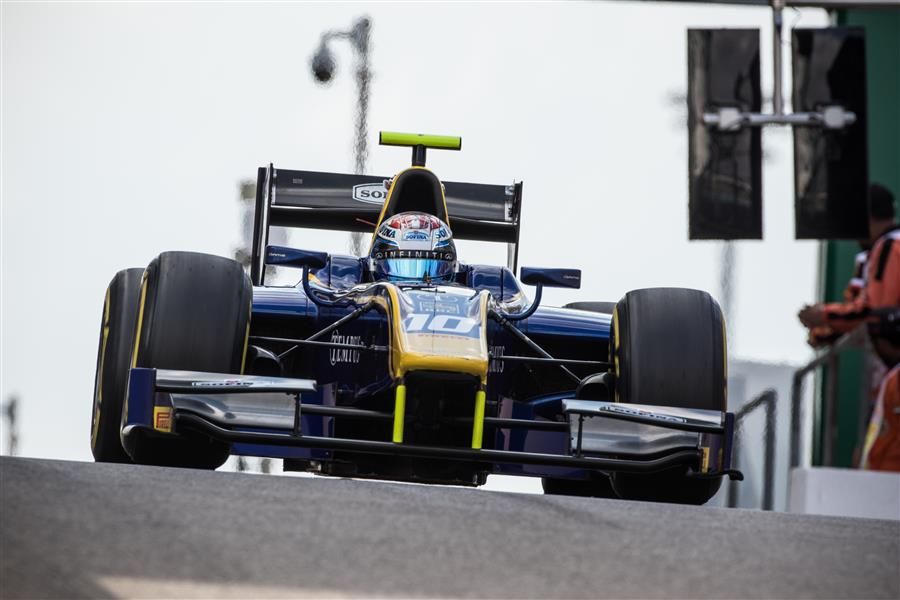 DAMS finishes 2017 GP3 and F2 on a high with double podium