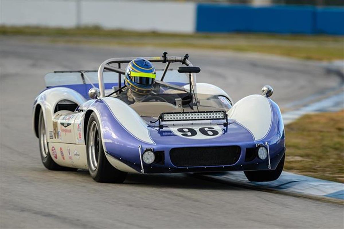 HSR Classic 12 Hour at Sebring Hits Halfway Mark, Nigel Greensall and Andrew Beaumont Lead Group A in 1966 McLaren M1B