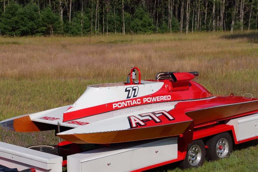 Making Waves at Mecum: Vintage Race Boats from the Michael Taggart Collection
