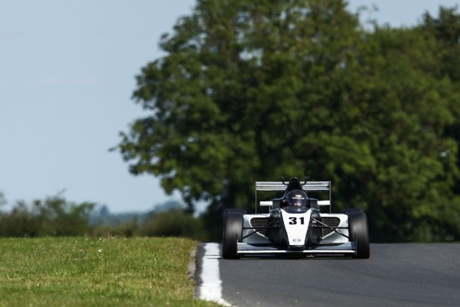  German karting graduate Jusuf Owega joins Hillspeed for British F3