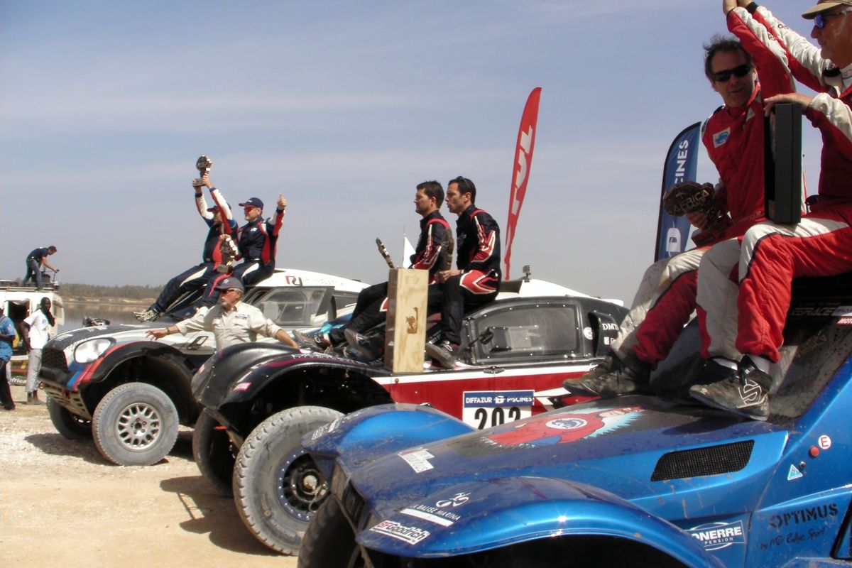 Africa Eco Race:Lac Rose welcomes its heroes