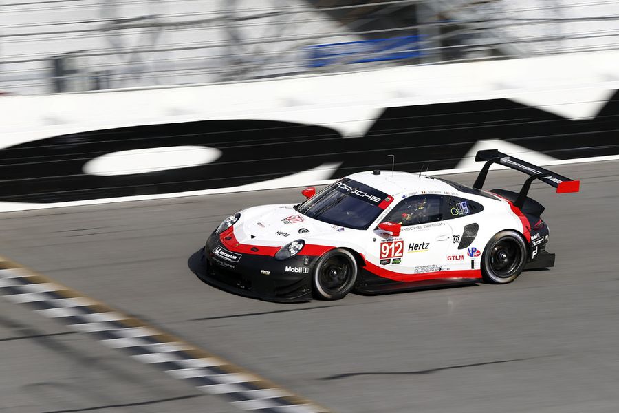 Both Porsche 911 RSR lock out GTLM second grid row for 24 Hours of Daytona