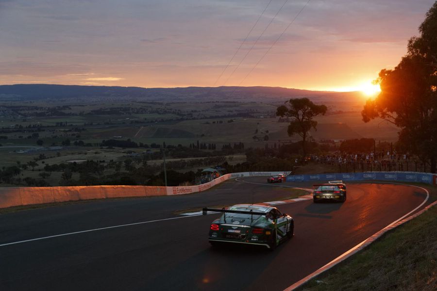 Manufacturers start Intercontinental GT Challenge title quest in Bathurst 12 Hour