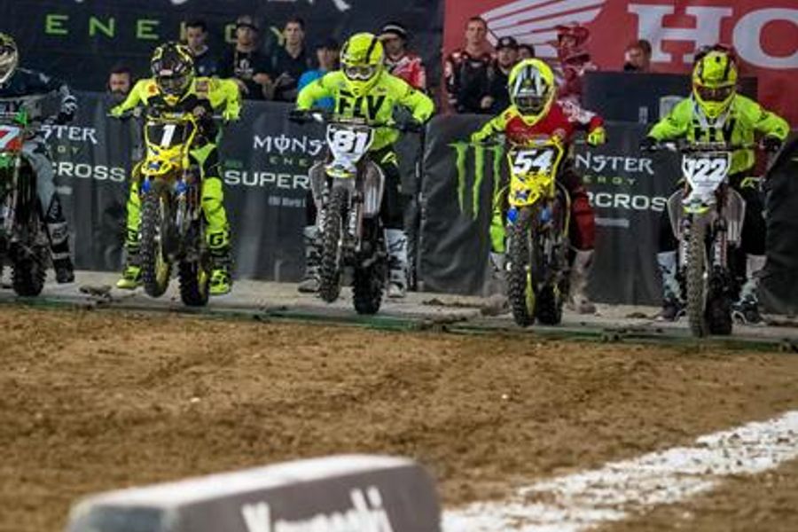 Justin Hill & Autotrader Yoshimura Suzuki win at San Diego SX