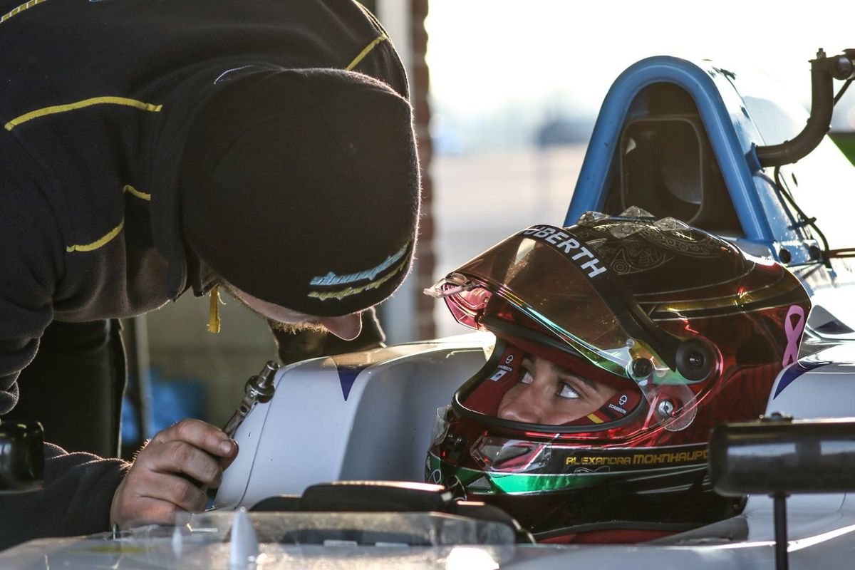 Alexandra Mohnhaupt graduates to BRDC British F3 with Douglas Motorsport