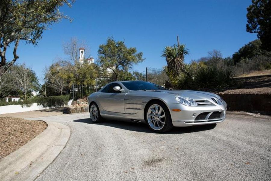 2005 Mercedes-Benz SLR McClaren at Motostalgia Amelia Island Auction