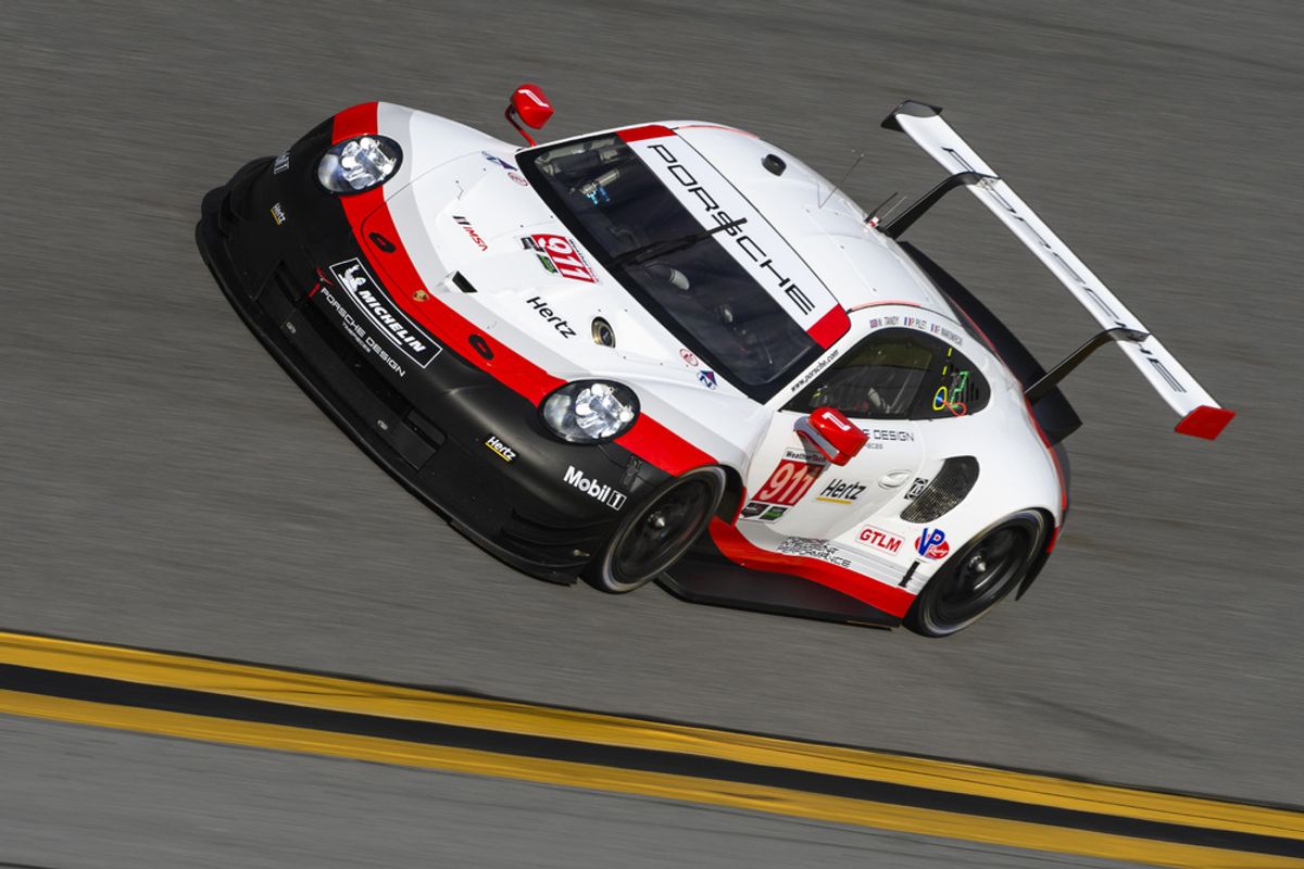 Porsche heads to 12 Hours of Sebring sports car classic in Florida as the record winner