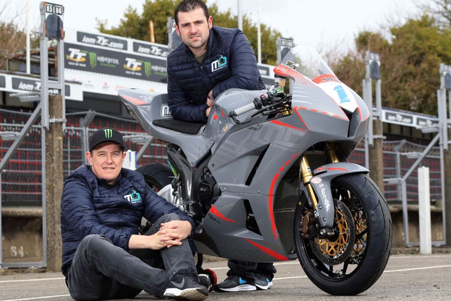 John McGuinness to ride for rival Michael Dunlop's MD Racing Supersport