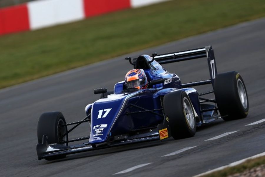 Clement Novalak confirmed for part F3 season with Carlin