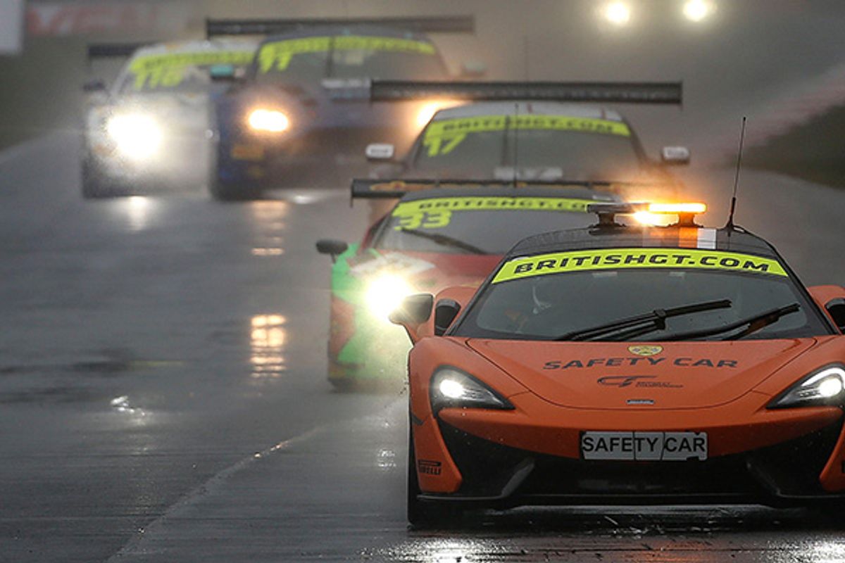 Stewards rule result, full points awarded for Oulton's shortened 2nd GT race