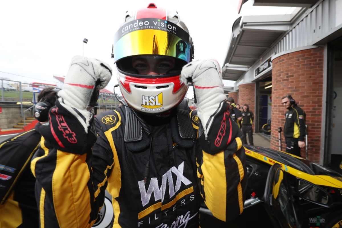 BTCC kicks off with dramatic qualifying at Brands Hatch