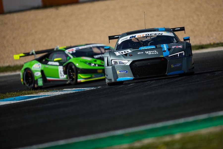 Heartbreak for Optimum as gearbox failure denies Estoril GT Open victory